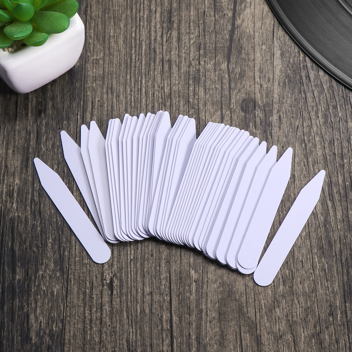 200Pcs Plastic Stays Nylon Mat - Mens Formal Look recensione e prezzo