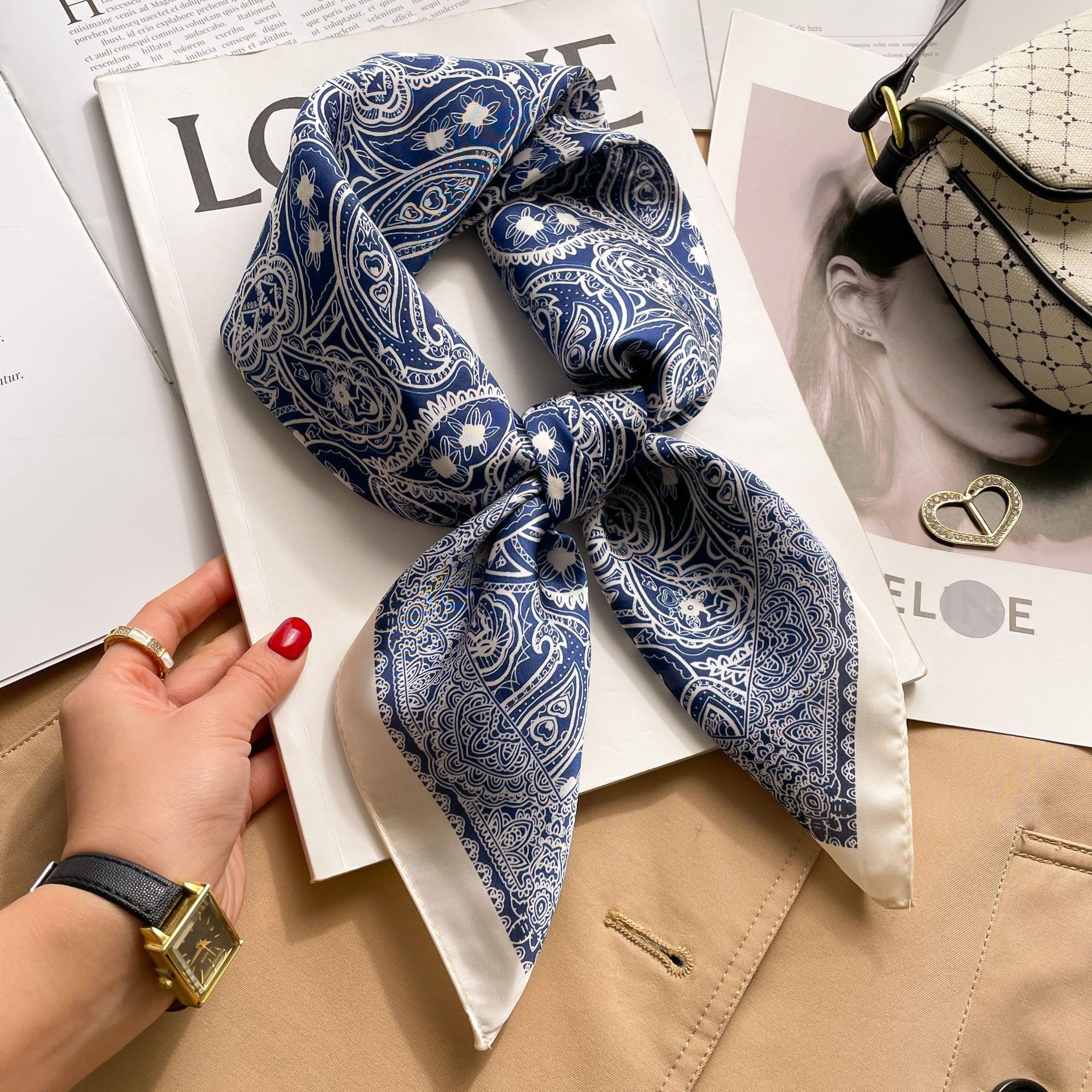 70*70cm Silk Square Scarf Wome - Silk Tie Woven recensione e prezzo