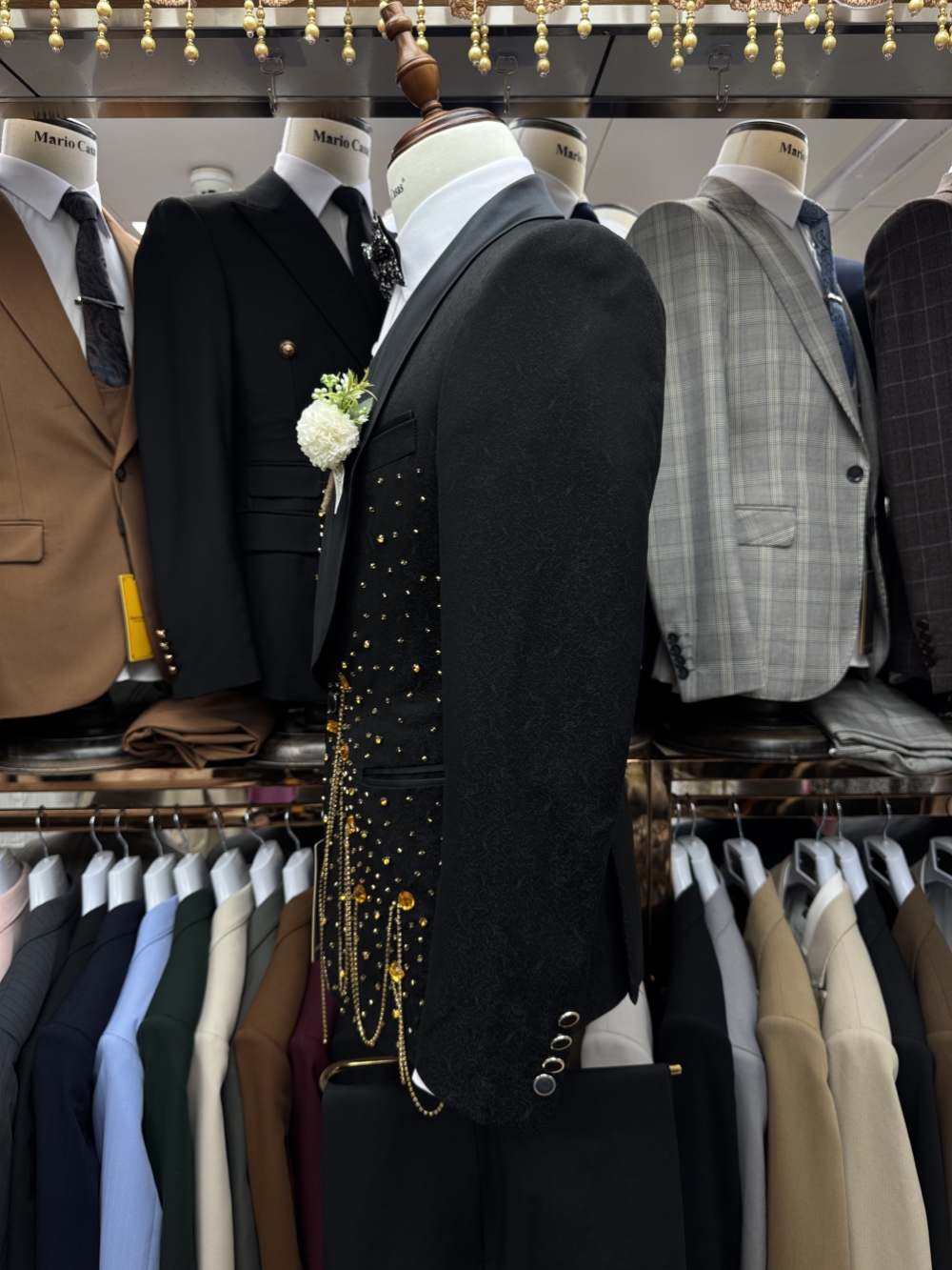 New Golden Beaded Tassel Suit  - Formal Wear For Men In Wedding recensione e prezzo