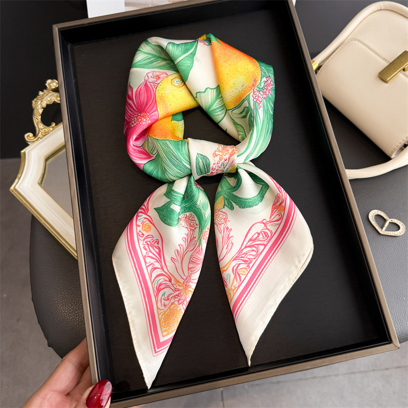 2026 New Fruit Print Silk Squa - Silk Tie Woven recensione e prezzo