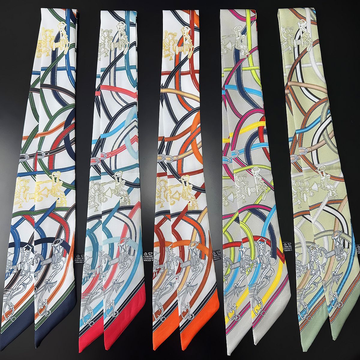 2026 Versatile Women's Twill R - Silk Tie Woven recensione e prezzo