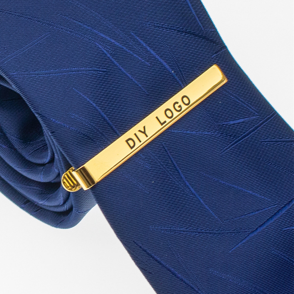 Personalized Custom Logo Name  - Men'S Used Formal Wear recensione e prezzo