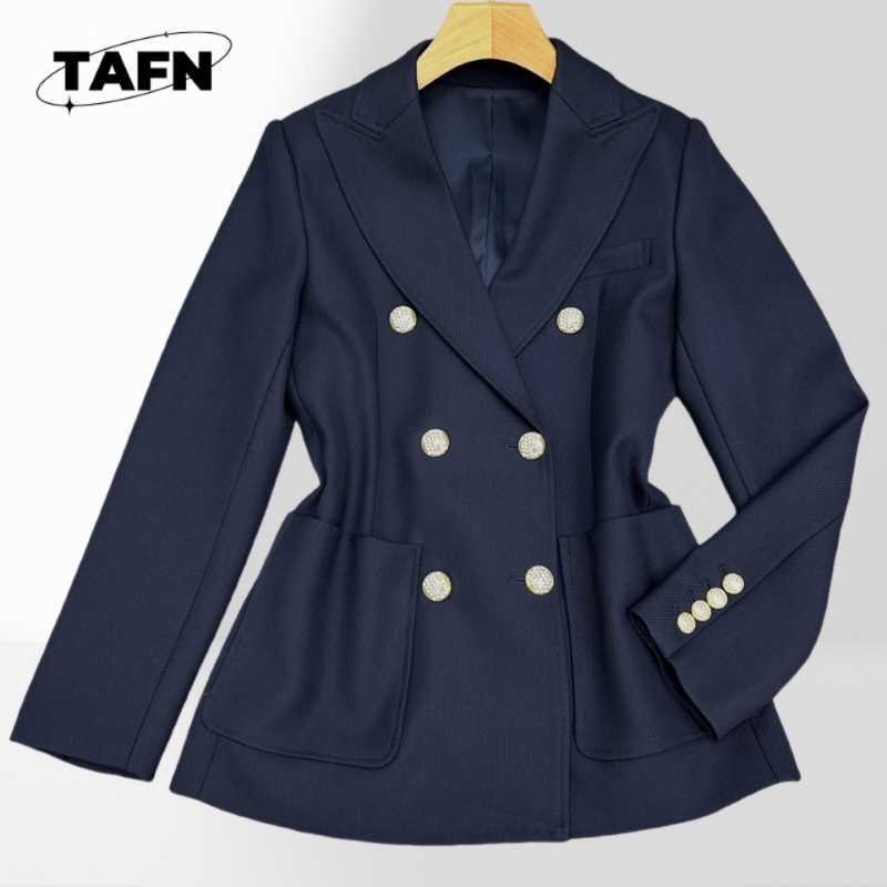 Suit Jacket Looks Good High St - Mens Formal Look recensione e prezzo