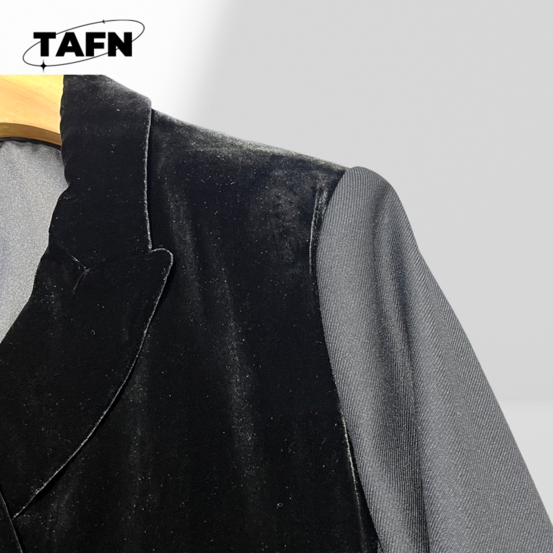 Chic Men’s Blazer Tailored Fit - Mens Formal Look recensione e prezzo