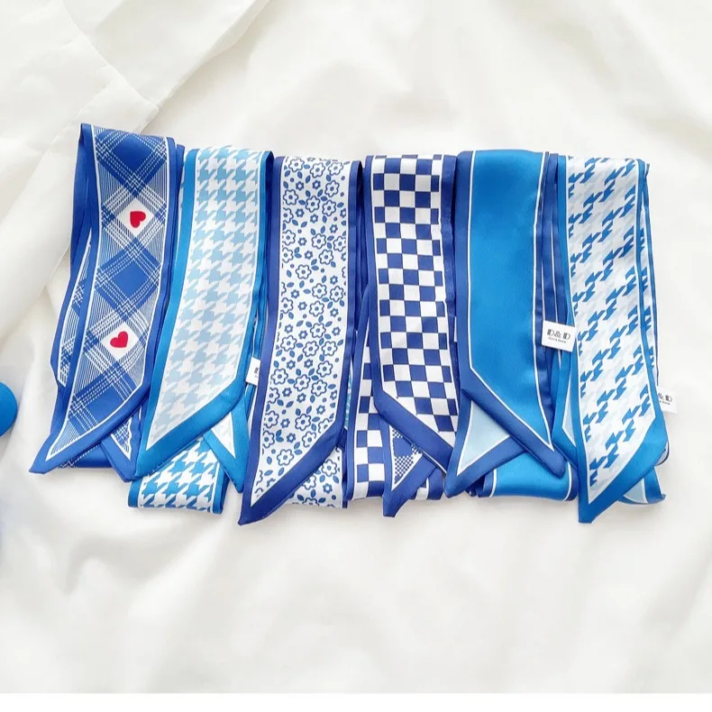 Klein blue silk scarf new chec - Silk Tie Woven recensione e prezzo
